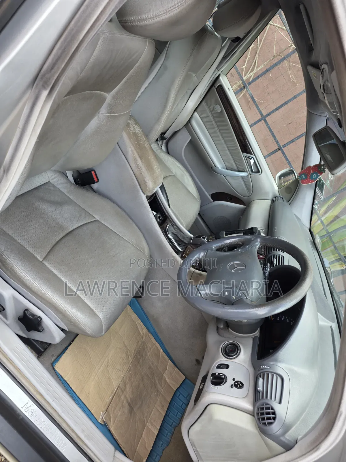 Mercedes-Benz C200 2002 Silver