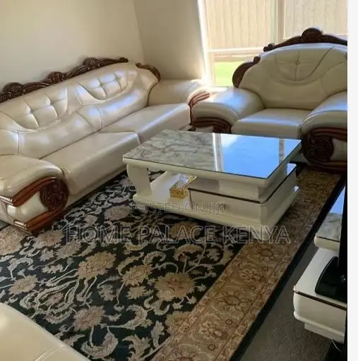 Coffee Table: High End Glossy Natural Marble Table
