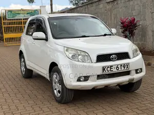 Toyota Rush 2008 White