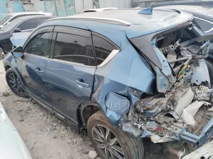 Mazda CX-5 2018 Blue