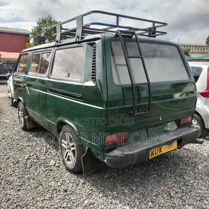 Volkswagen Kombi 1983 Green