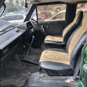 Volkswagen Kombi 1983 Green
