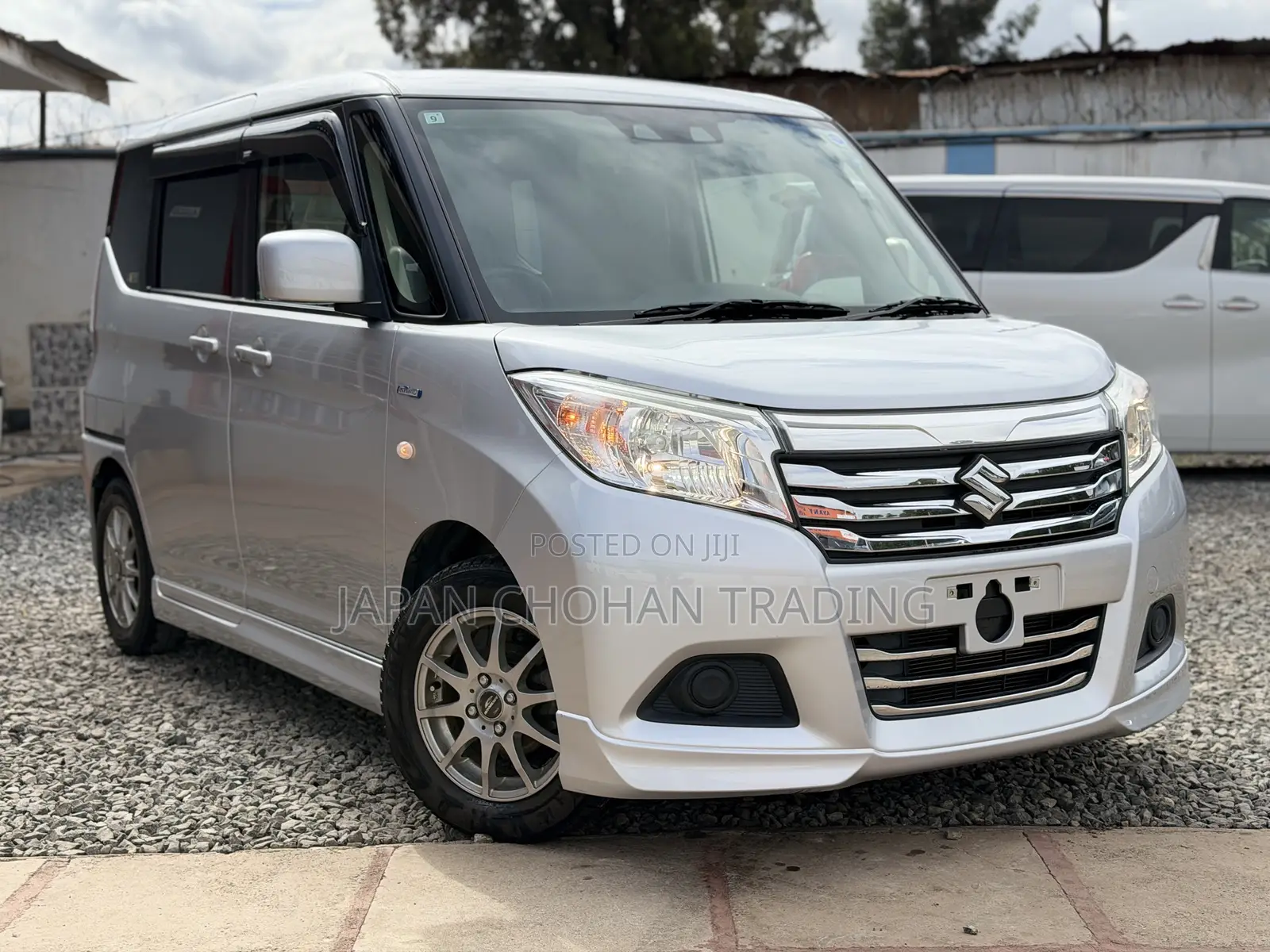 Suzuki Solio Hybrid G 2019 Silver