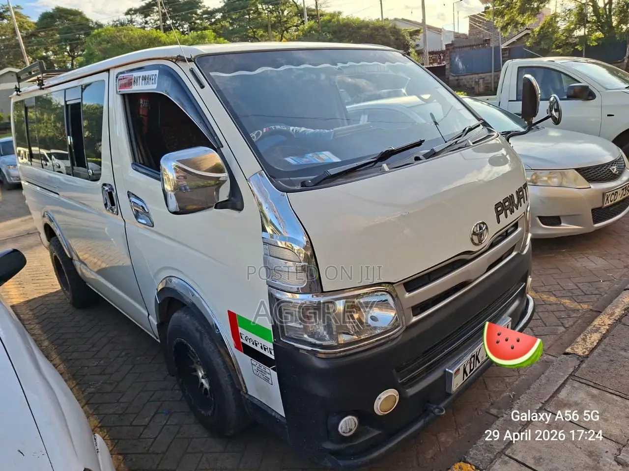 Toyota HiAce 2015 White