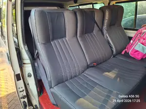 Toyota HiAce 2015 White