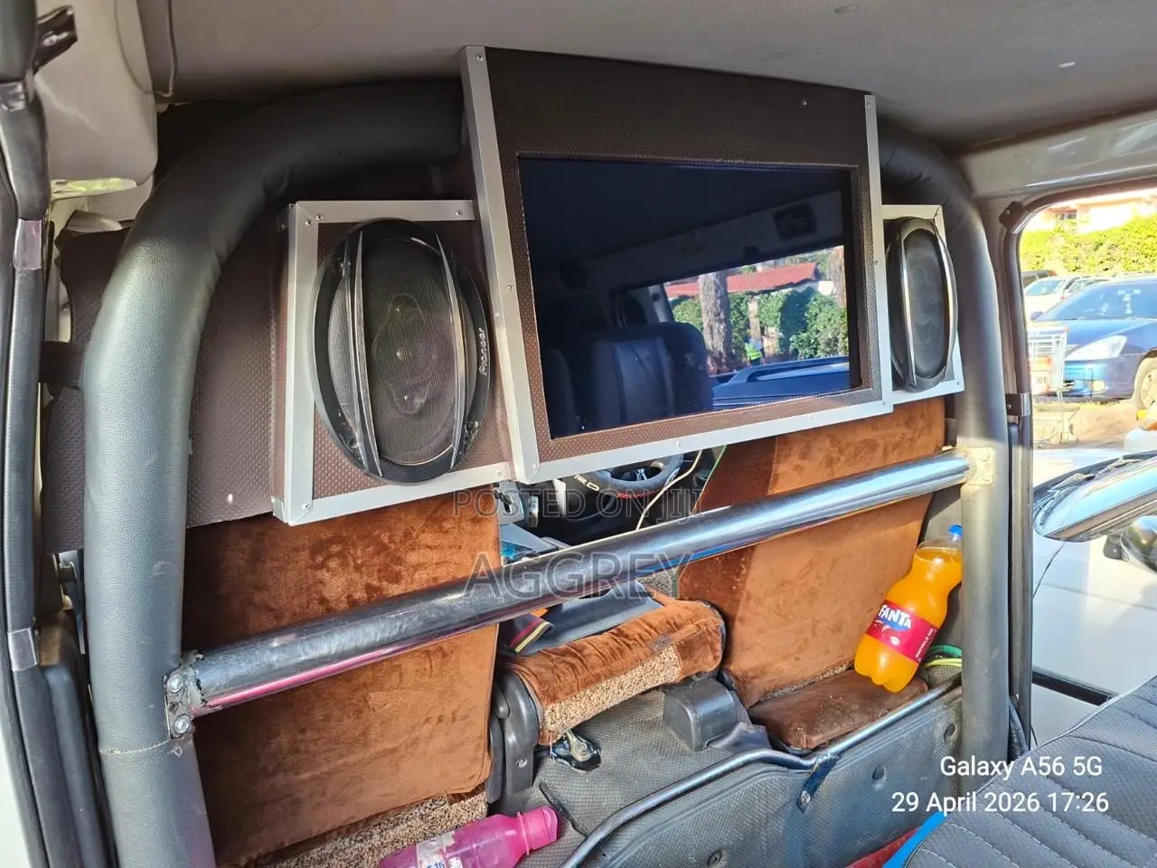 Toyota HiAce 2015 White