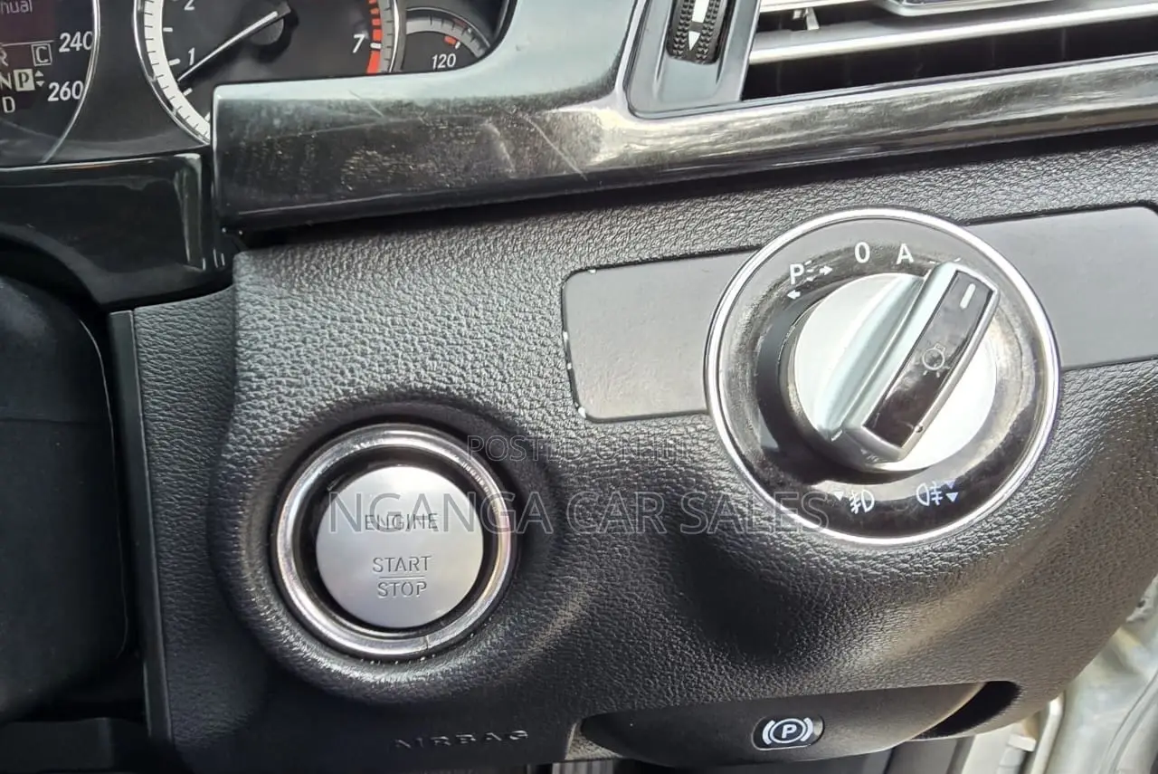 Mercedes-Benz E300 2009 Silver