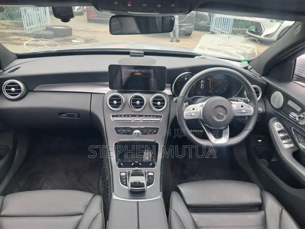Mercedes-Benz C200 2020 Silver