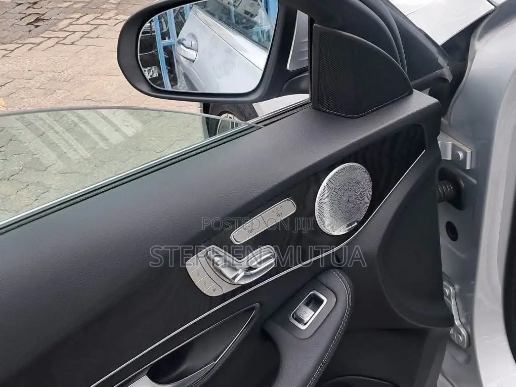 Mercedes-Benz C200 2020 Silver