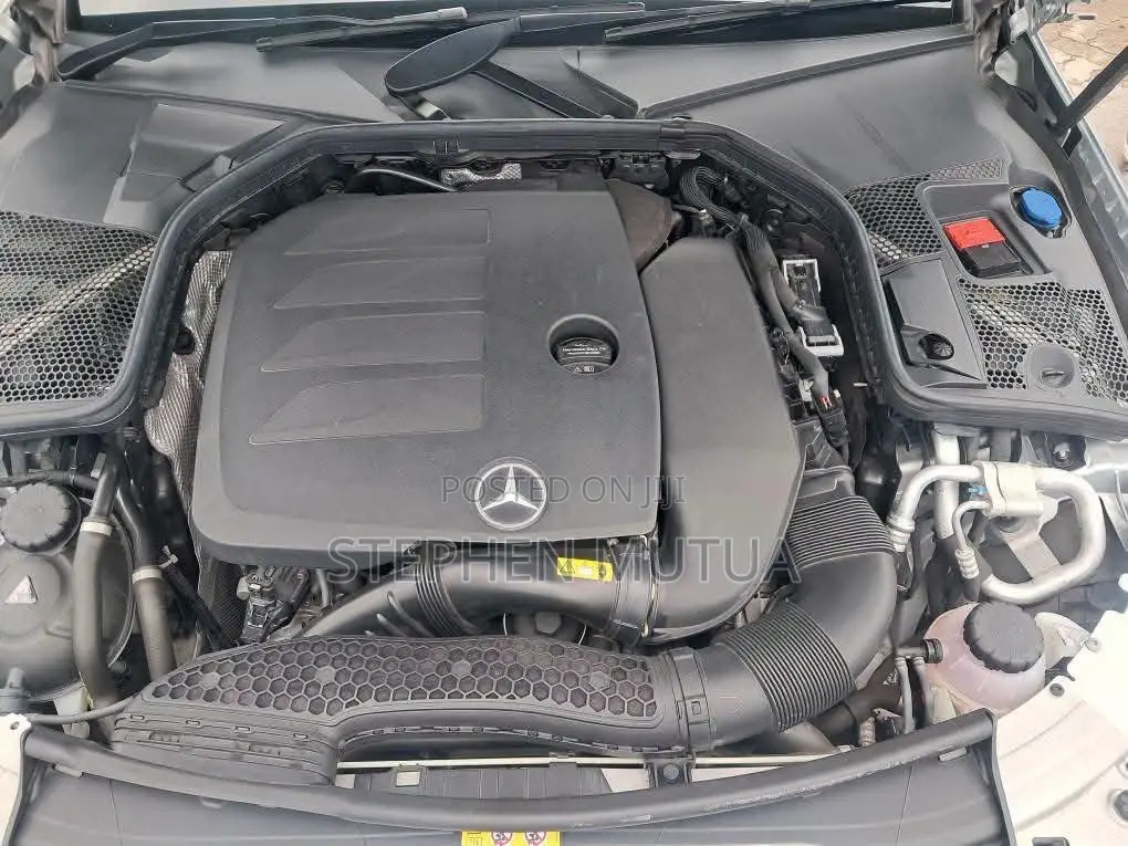 Mercedes-Benz C200 2020 Silver