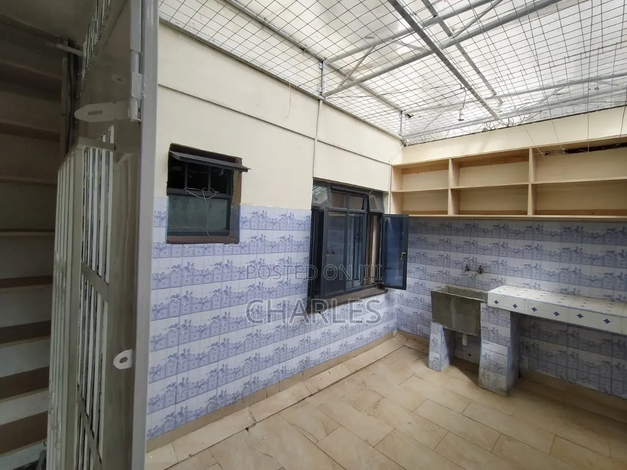 4bdrm Apartment in Four Points, Nairobi South for sale