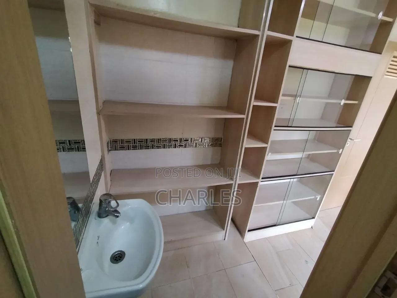4bdrm Apartment in Four Points, Nairobi South for sale