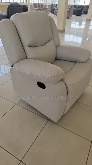 Cream Single Seater Recliner Sofa