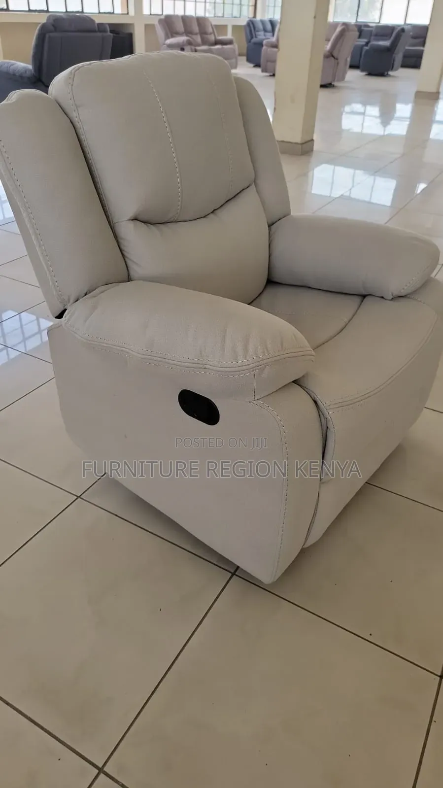 Cream Single Seater Recliner Sofa