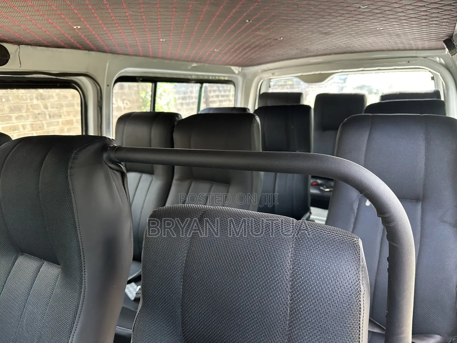 Toyota HiAce 2014 White
