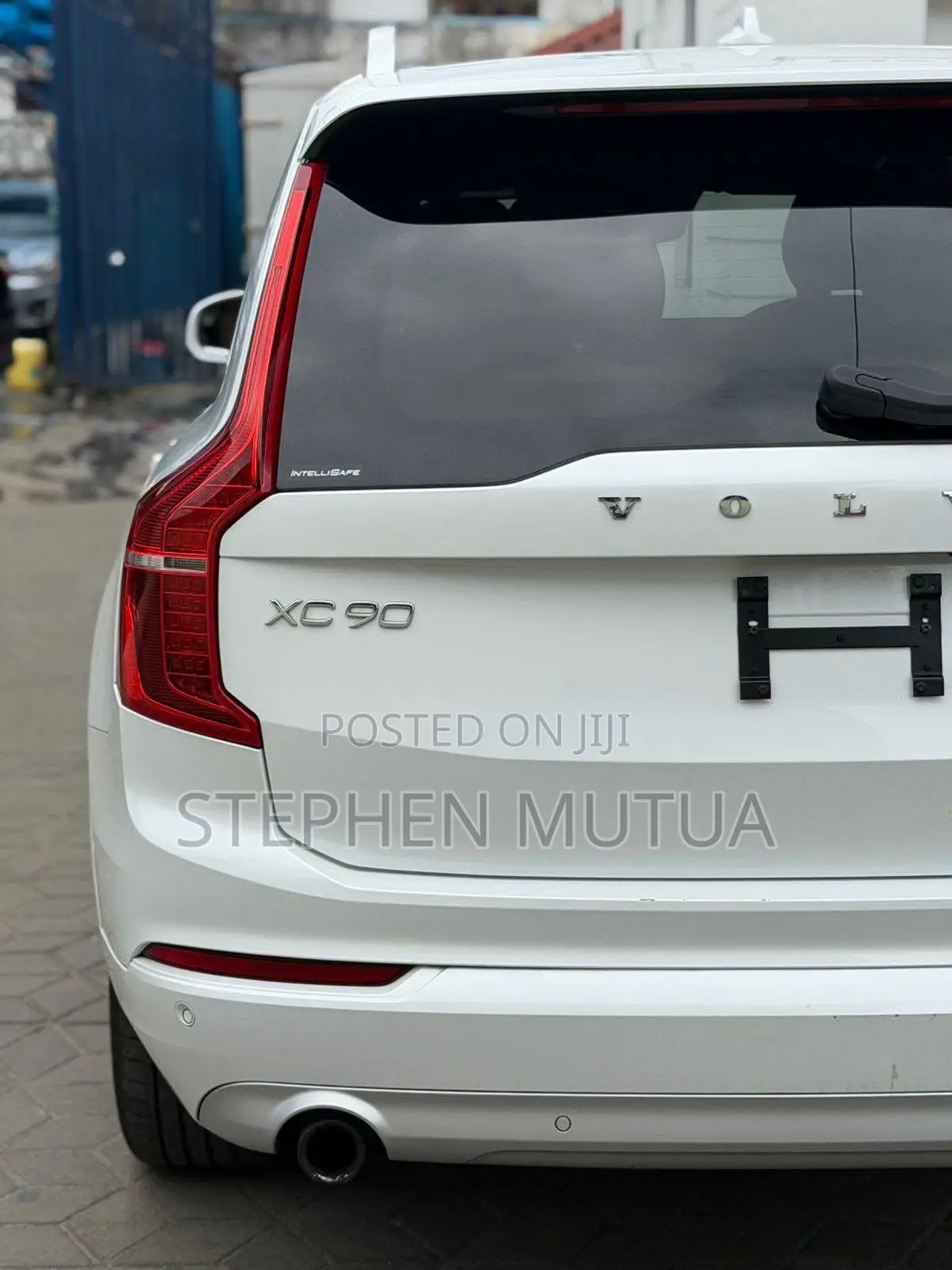 Volvo XC90 T5 Momentum 7 Passenger AWD 2020 White