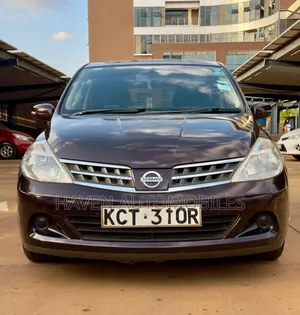 Nissan Tiida 2012 Brown