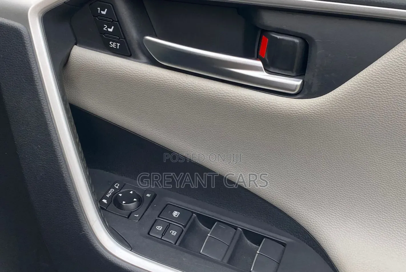 Toyota RAV4 2019 Blue