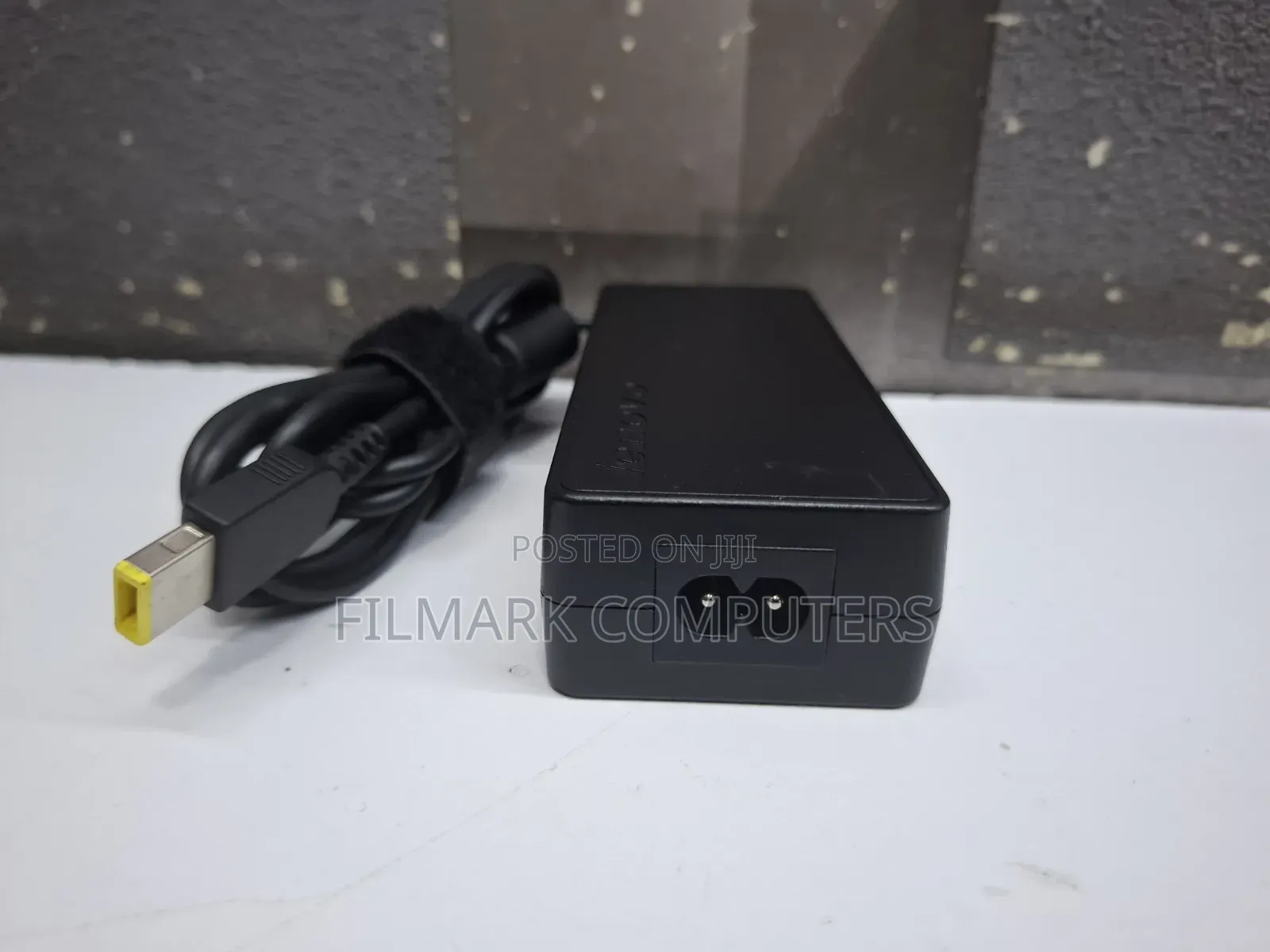 Ex Uk Lenovo 20v 4.5a 90w Genuine Ac Power Adapter Charger Usb-Pin