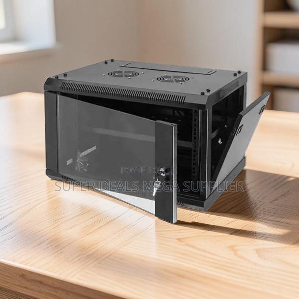 Stylish Smooth Paint Finish 9u Wall Mount Data Cabinet - main view