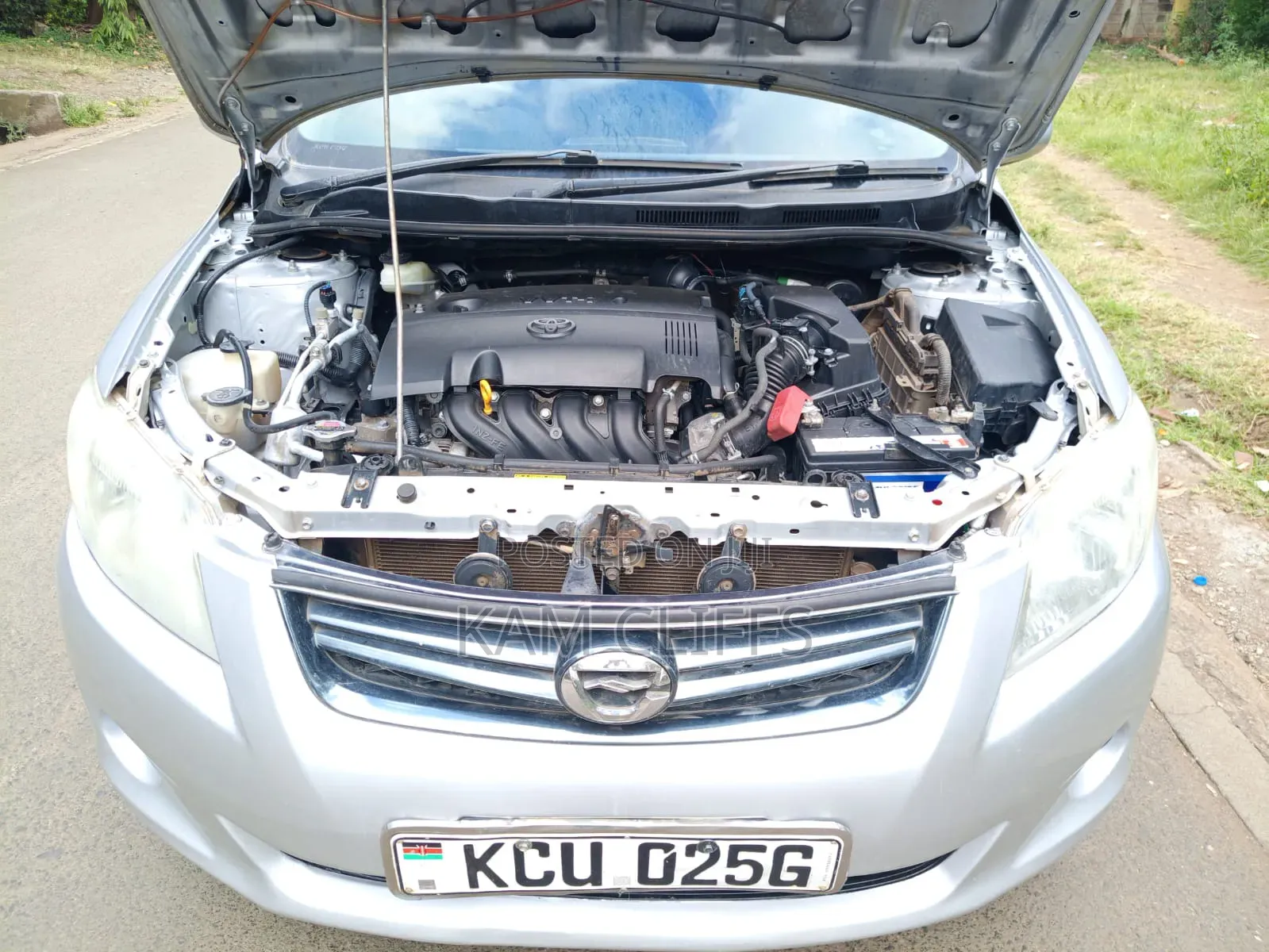 Toyota Corolla Fielder 2012 Silver