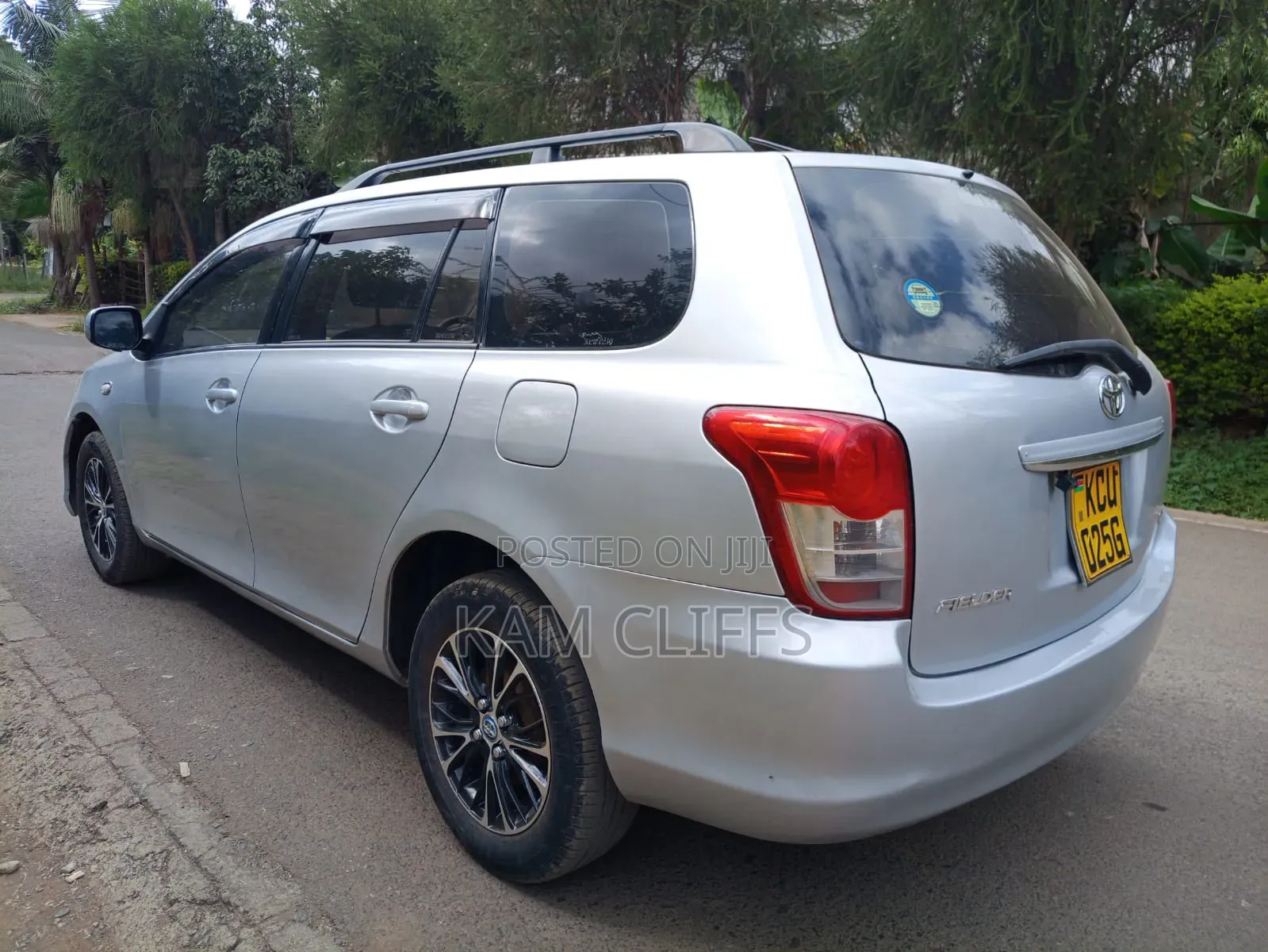 Toyota Corolla Fielder 2012 Silver