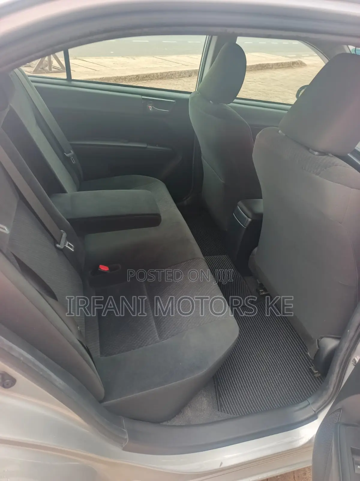 Toyota Axio 1.5 G 4WD 2019 Silver