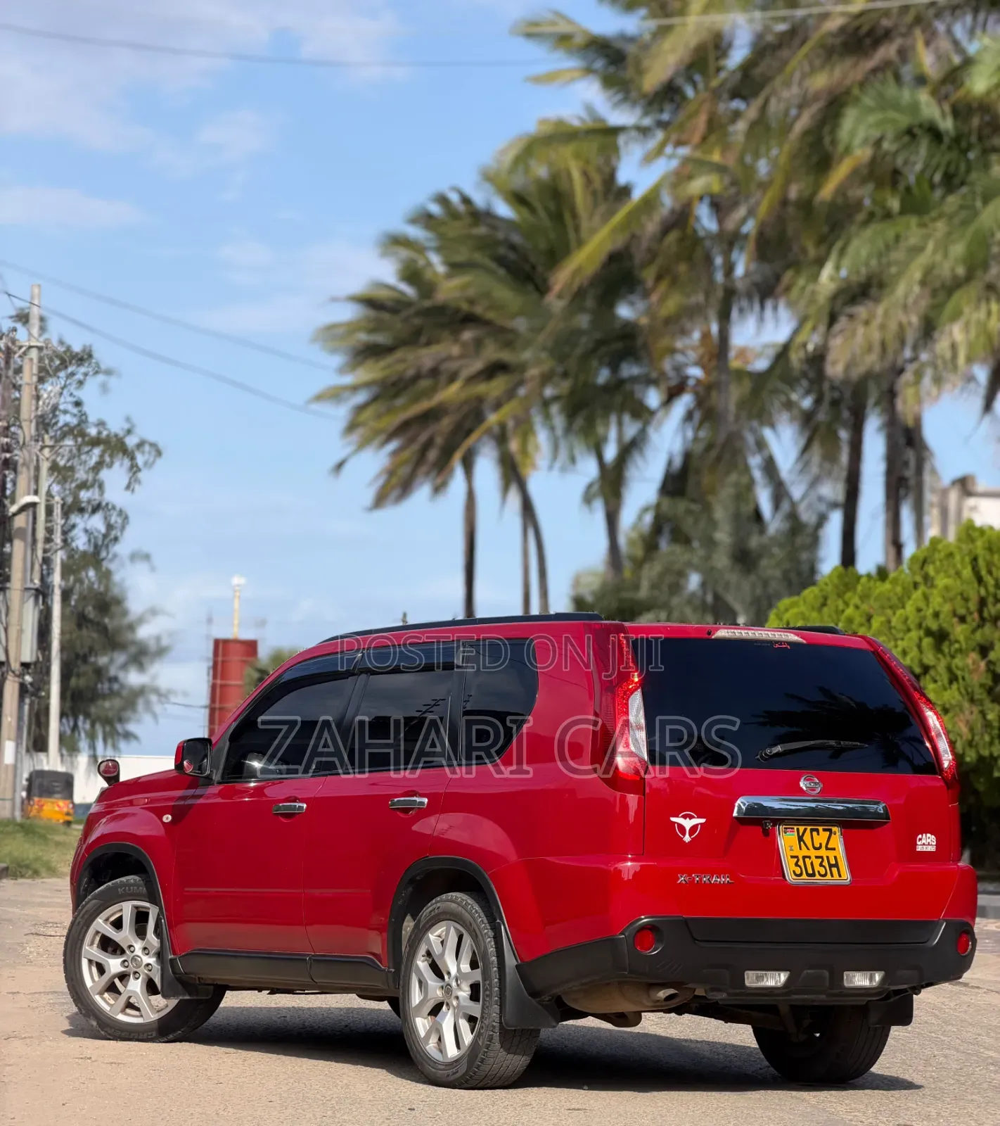 Nissan X-Trail 2013 Red