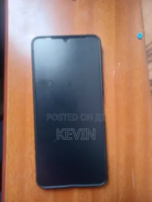 Vivo Y04 64 GB Green