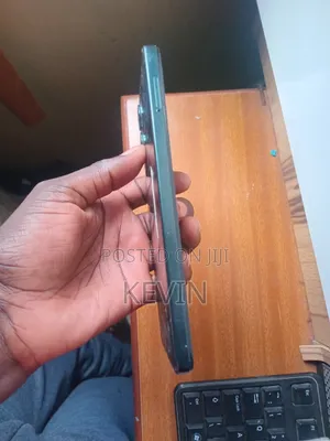 Vivo Y04 64 GB Green