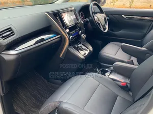 Toyota Alphard 2019 White