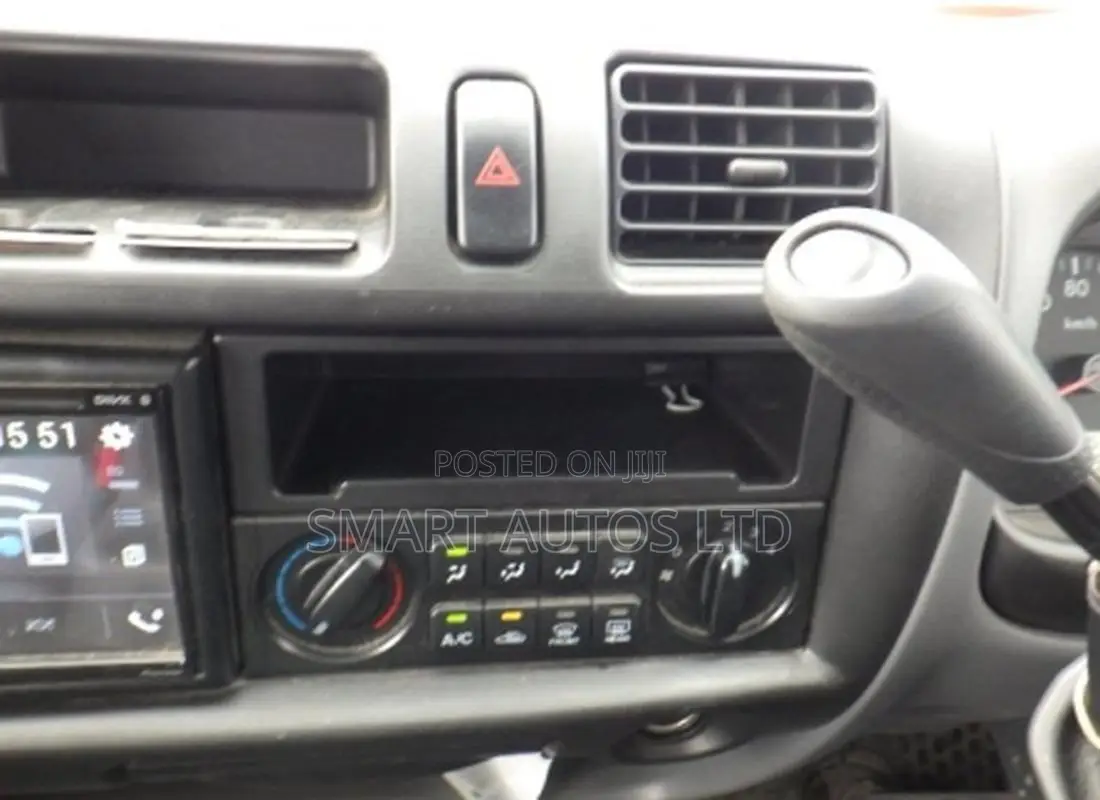 Mazda Bongo 2020