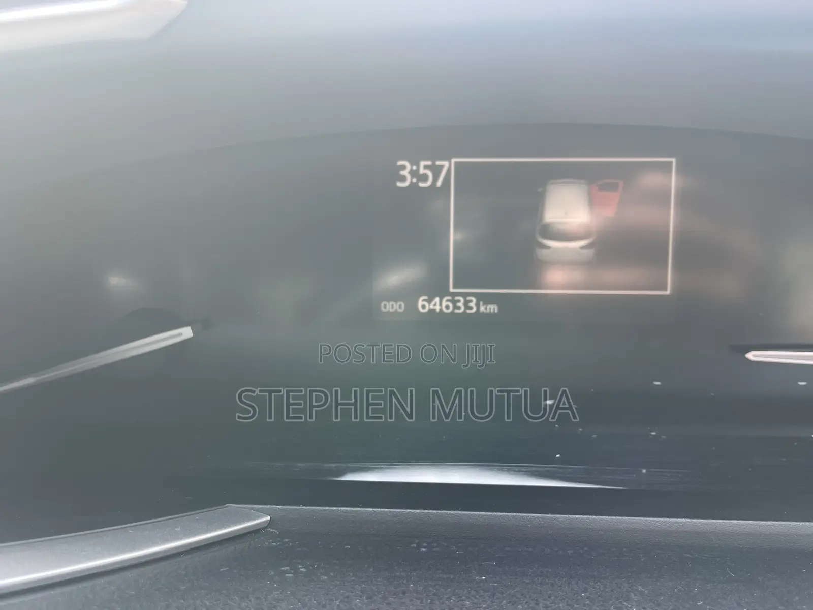 Toyota Sienta 1.5 Hybrid FWD 2019 Silver