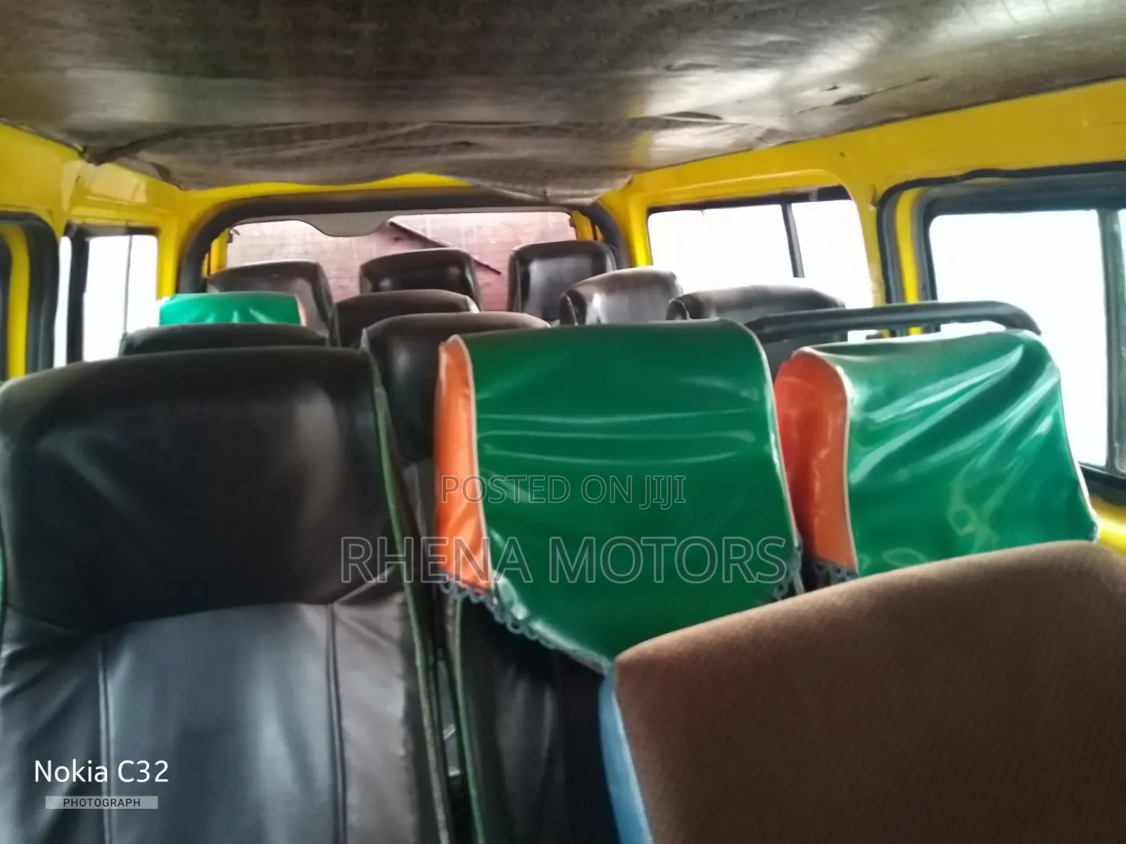 Toyota HiAce 2008 Yellow