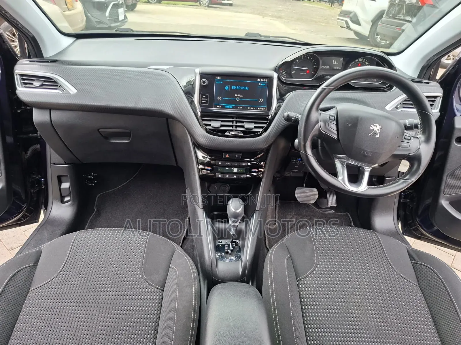 Peugeot 208 2019 Black