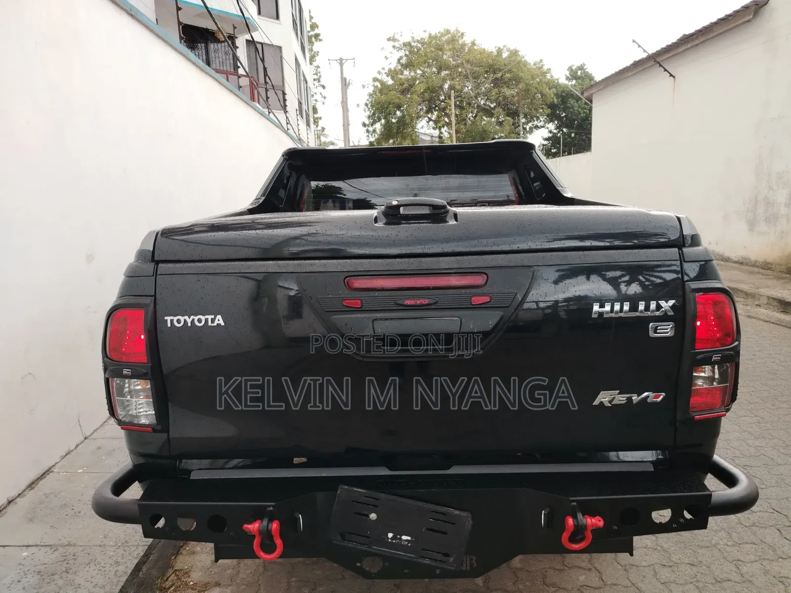 Toyota Hilux 2019 Black