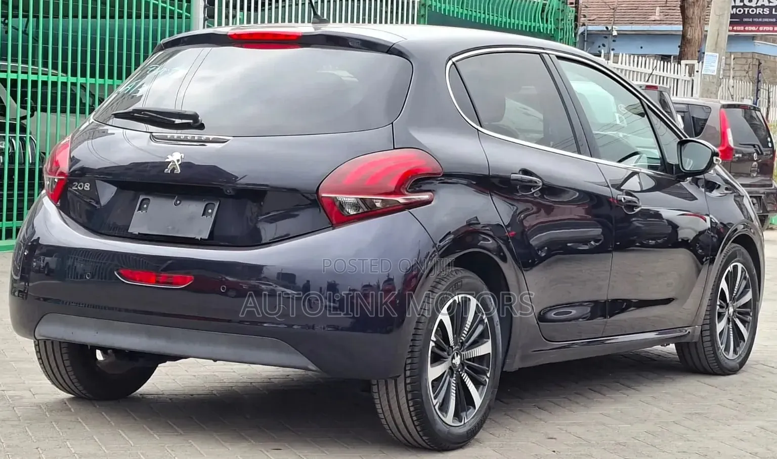 Peugeot 208 2019 Black