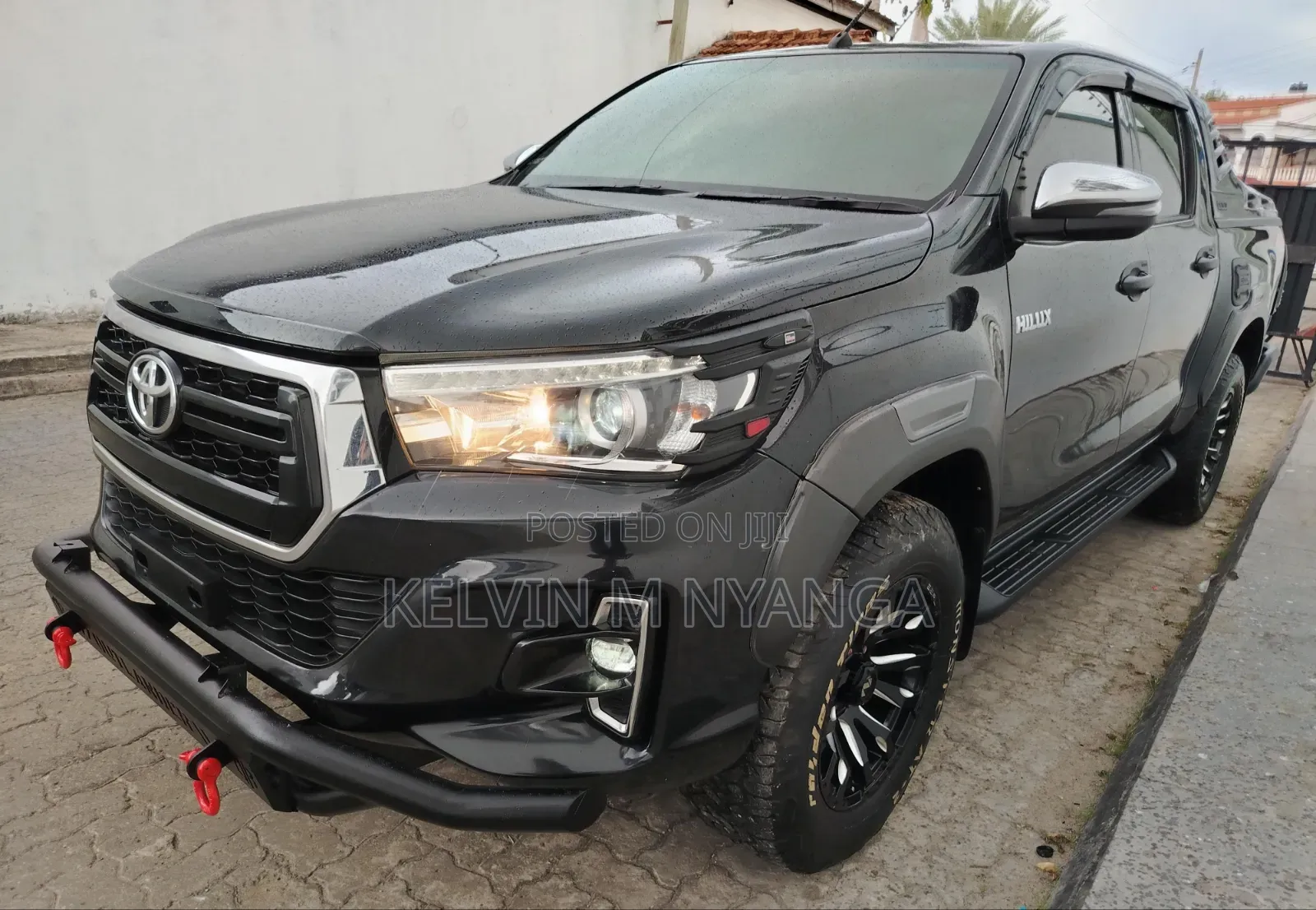 Toyota Hilux 2019 Black