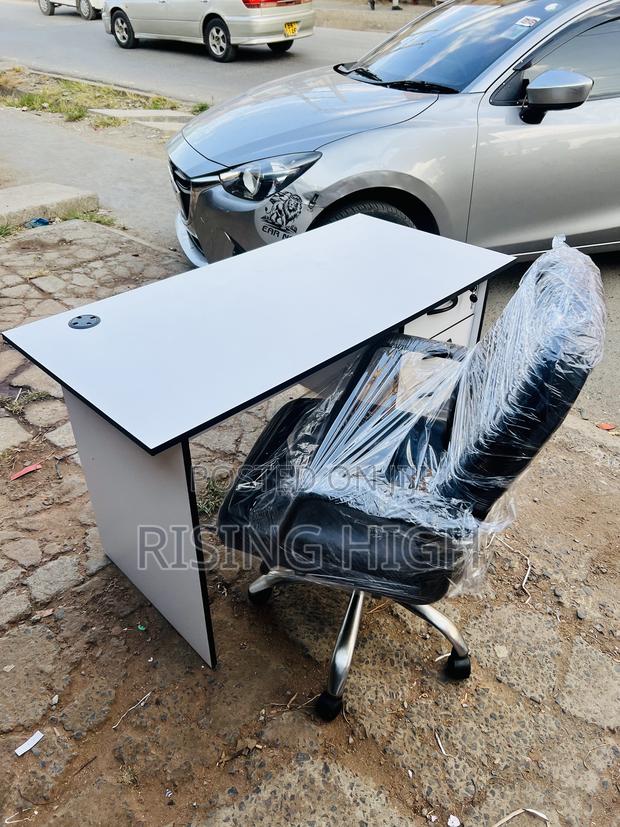 Modern Office Table Executive Seat for Home and Office - thumbnail 2
