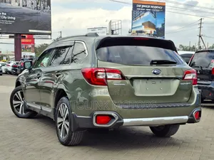 Subaru Outback 2019 Green