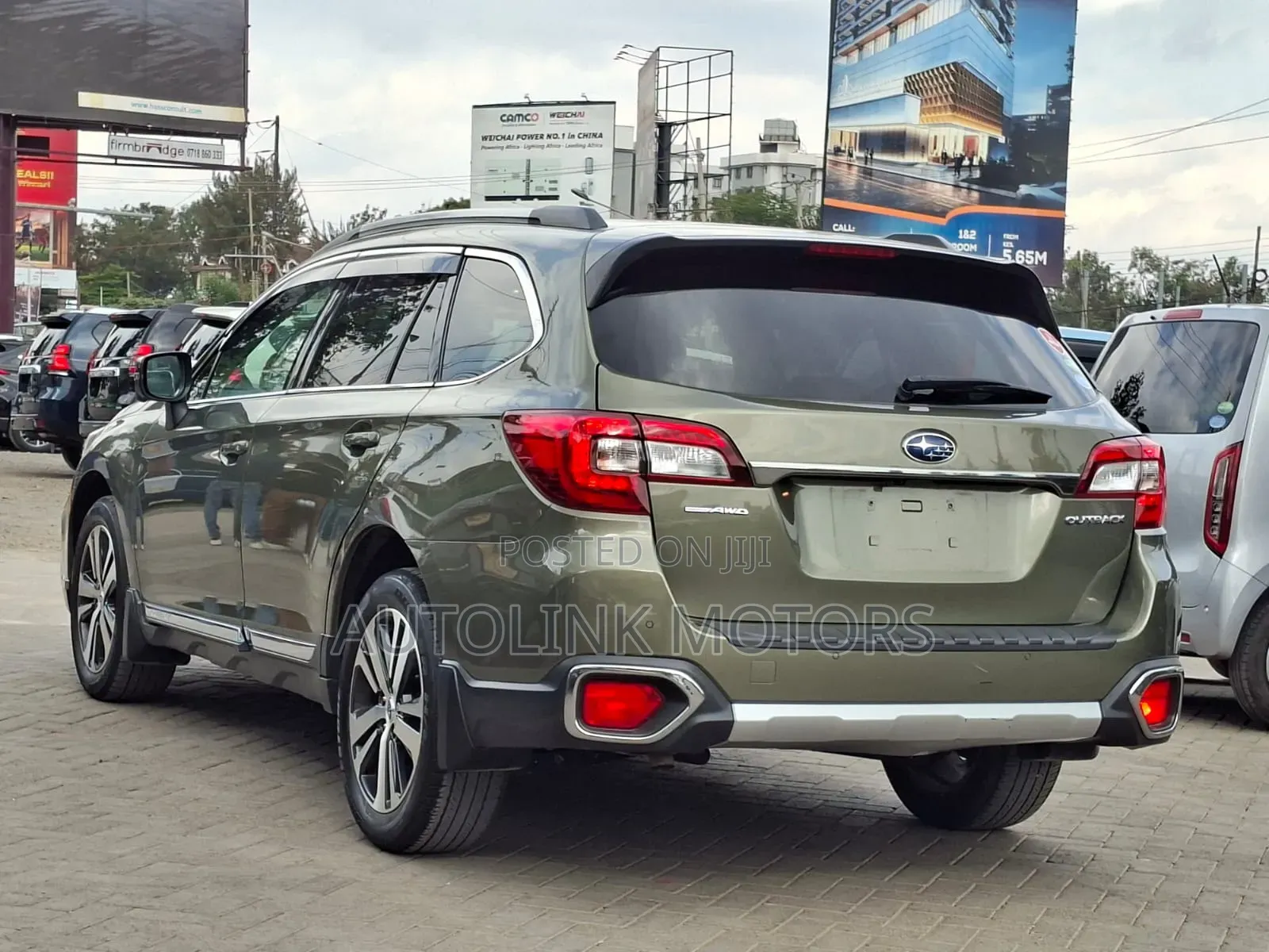 Subaru Outback 2019 Green