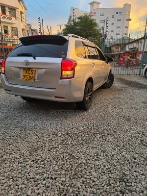 Toyota Corolla Fielder 2014 Silver