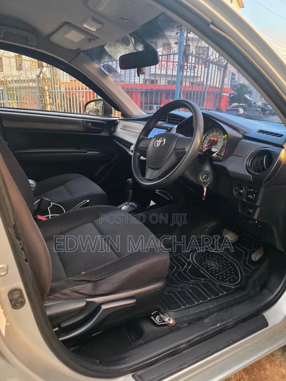 Toyota Corolla Fielder 2014 Silver