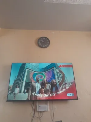 Hisense 55 Inches Tv