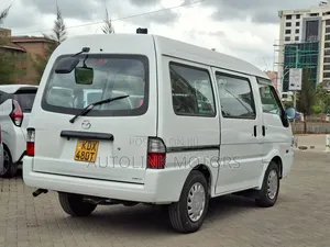 Mazda B 2019 White
