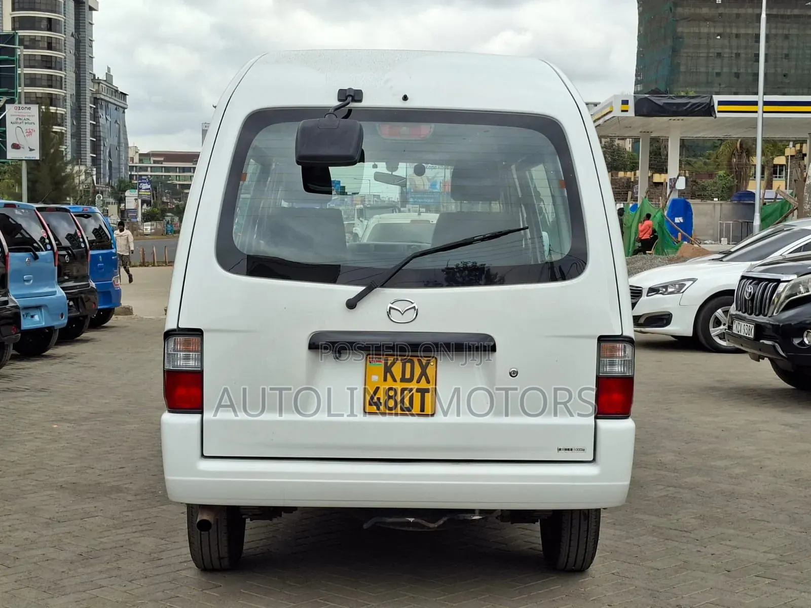 Mazda B 2019 White