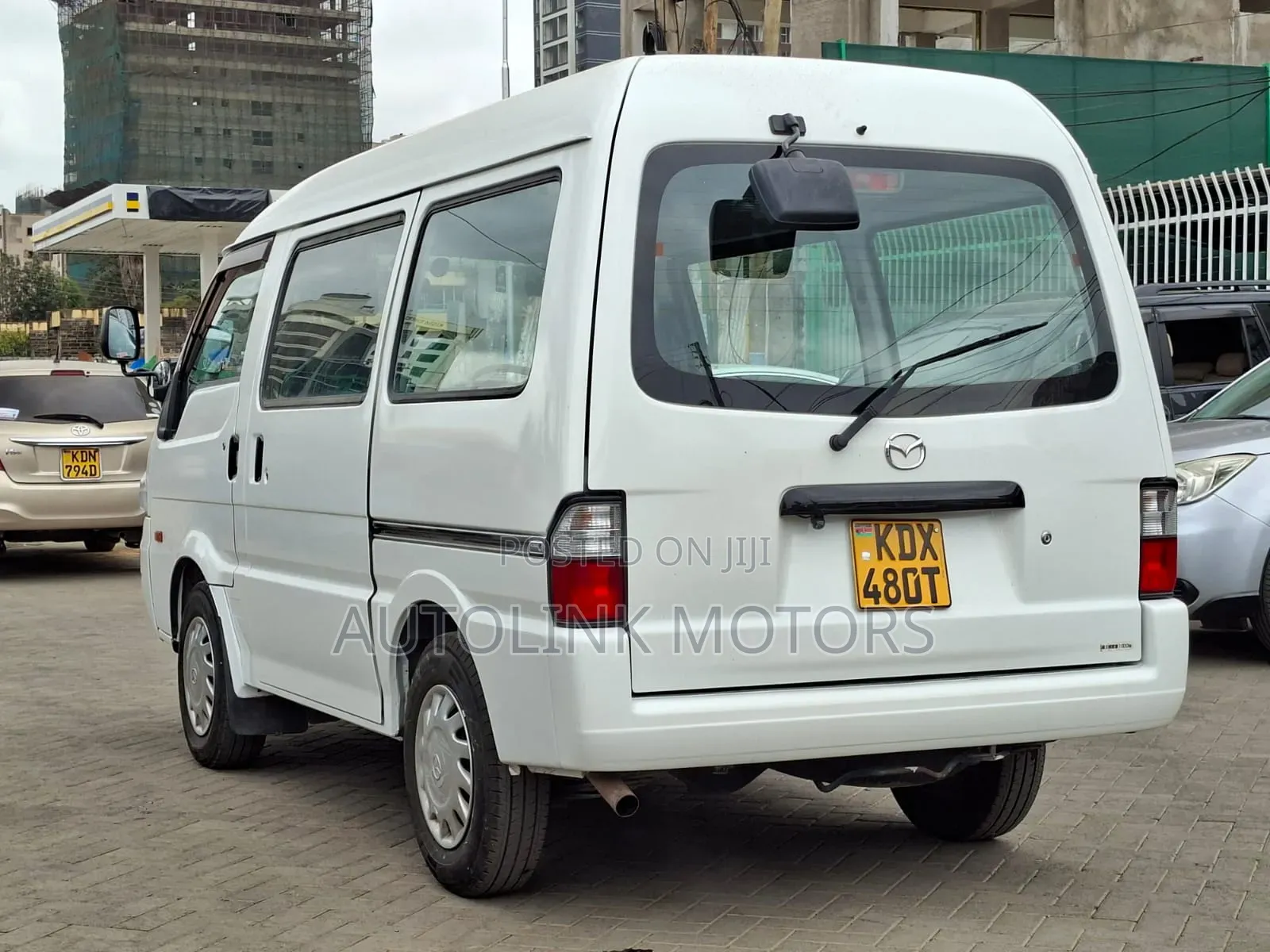 Mazda B 2019 White