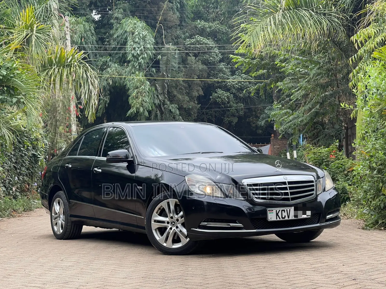Mercedes-Benz E250 2012 Black