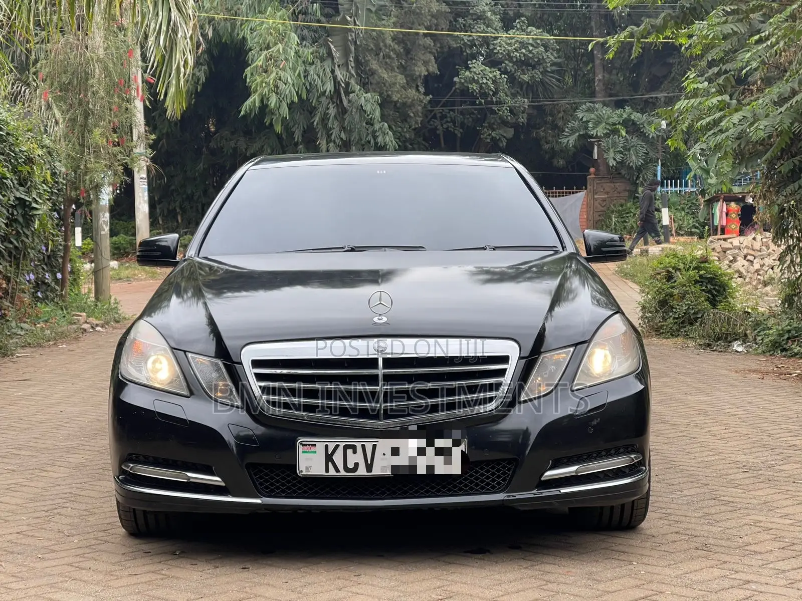 Mercedes-Benz E250 2012 Black
