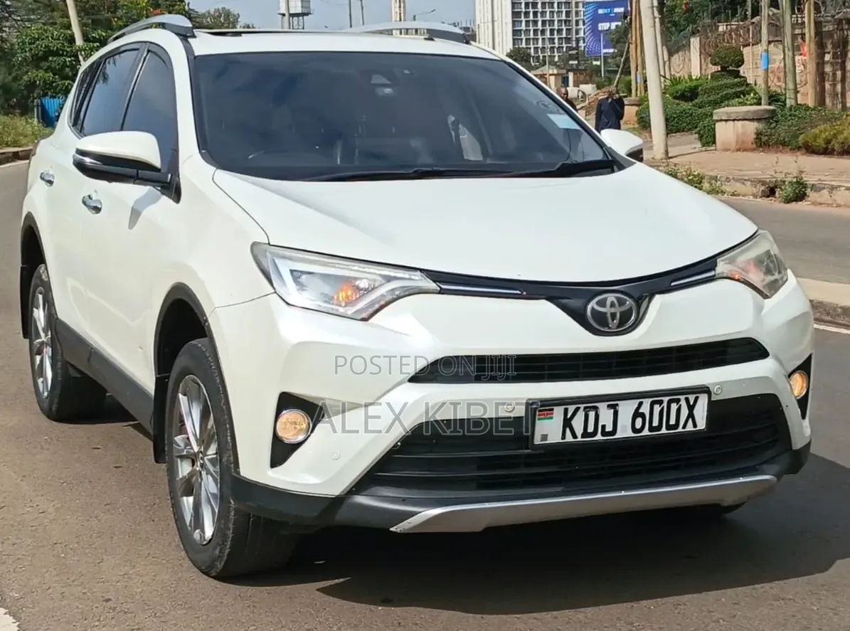 Toyota RAV4 2015 White